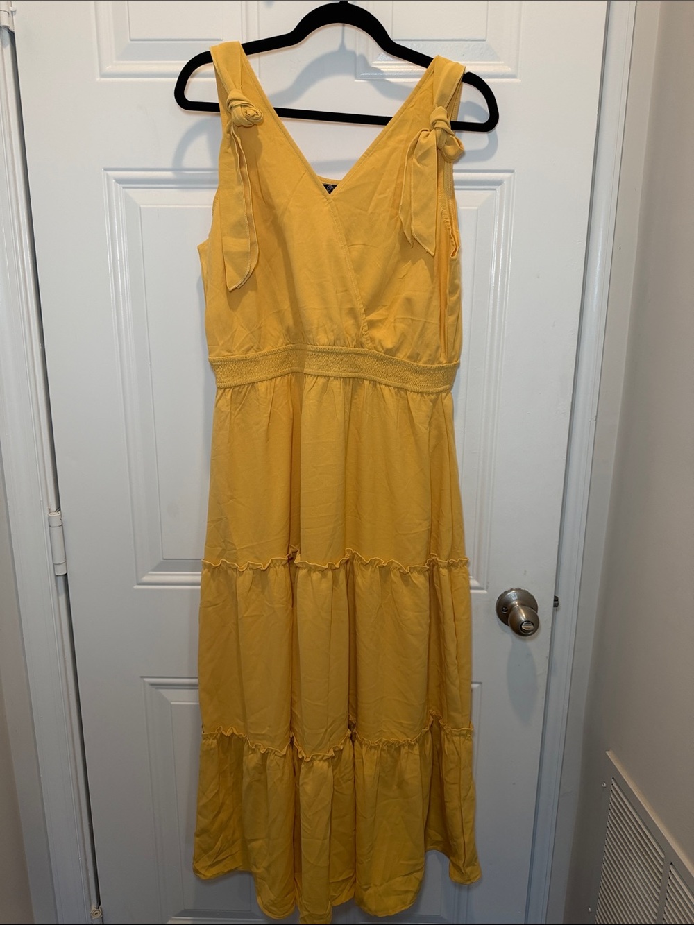 Pretty Garden Sunny Yellow Tie-Shoulder Maxi Dress